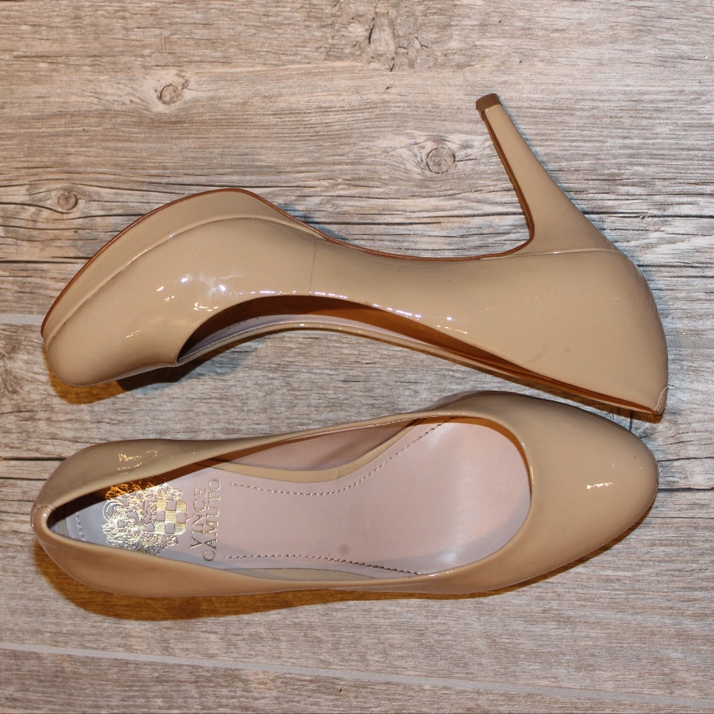 Vince Camuto platform pumps ***price is firm!***
